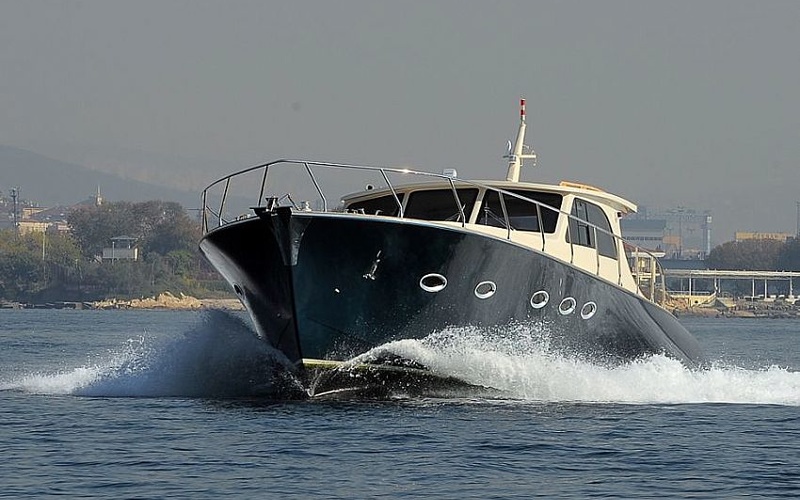Leomar Langusta 52