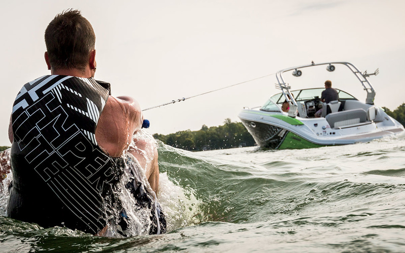 Cruisers Yachts 278 Bow Rider