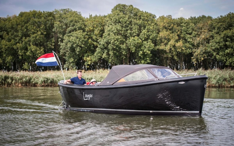 Maxima 750 Lounge
