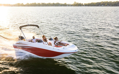 Hurricane SunDeck Sport 218 OB