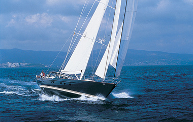 Pendennis Shipyard Tenaz