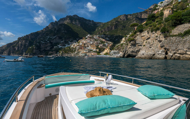 Allure 38