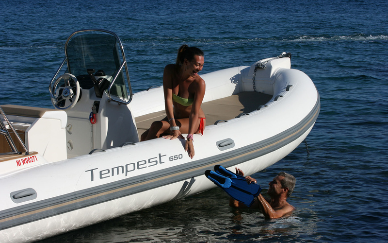 Capelli Tempest 650