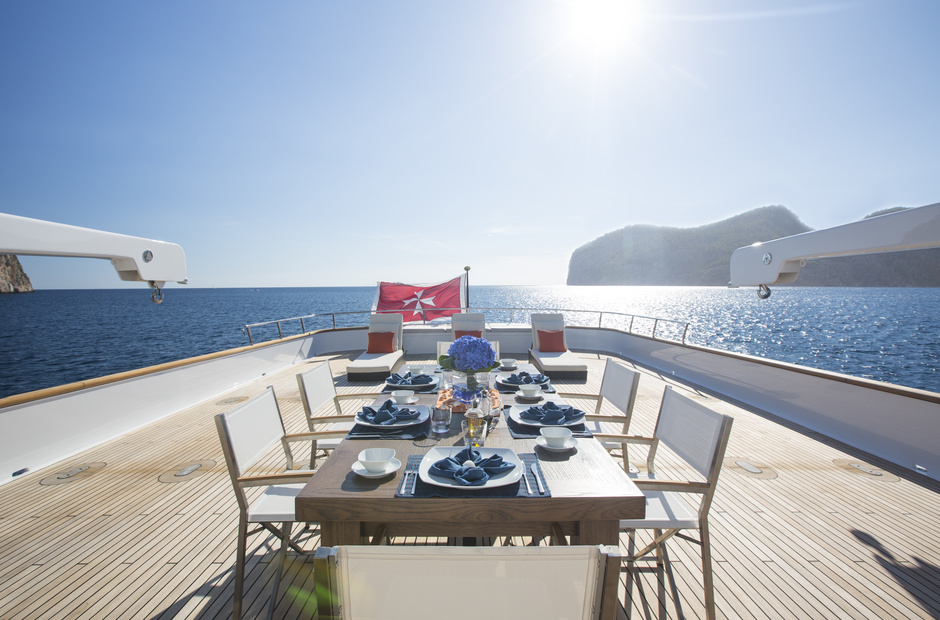 Feadship Legacy V