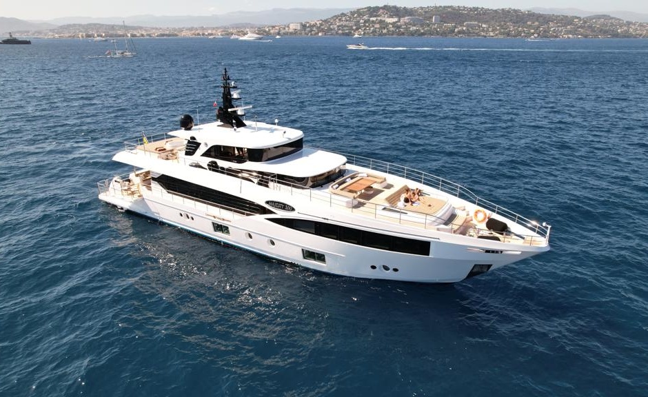 Gulf Craft Carobelle