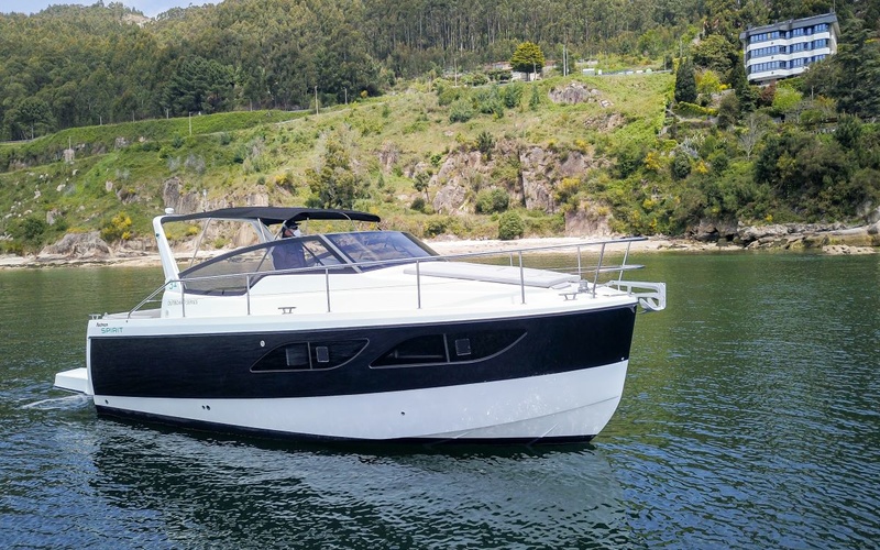 Rodman Spirit 31′ Open Outboard
