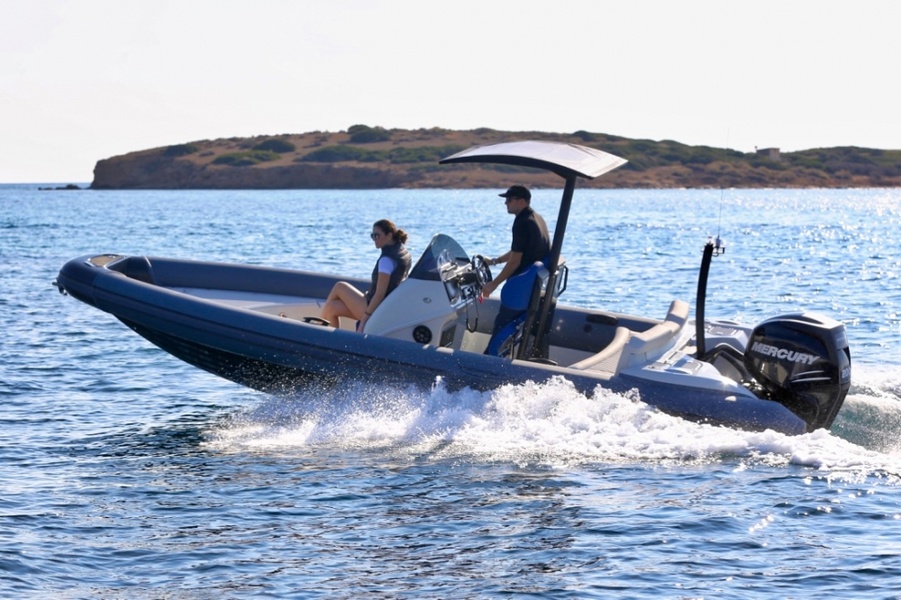 Technohull T688