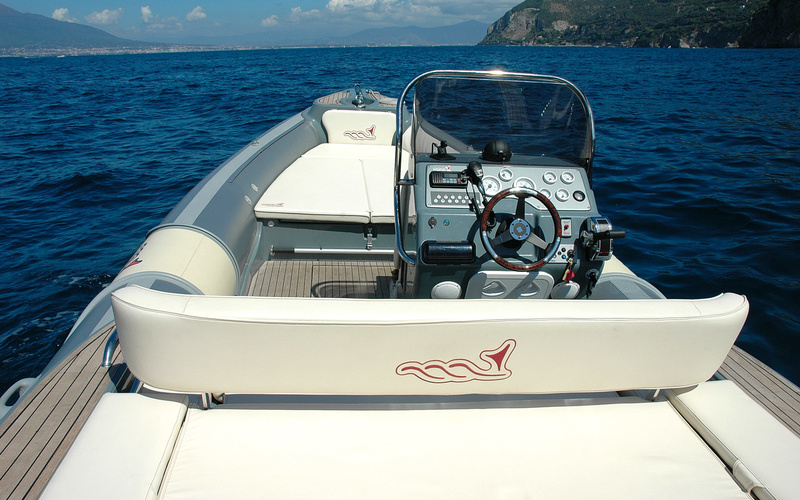 MV 780