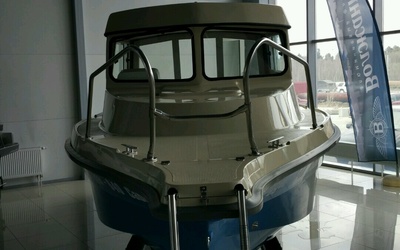 Верфь-Югра Lugger 640 cabin
