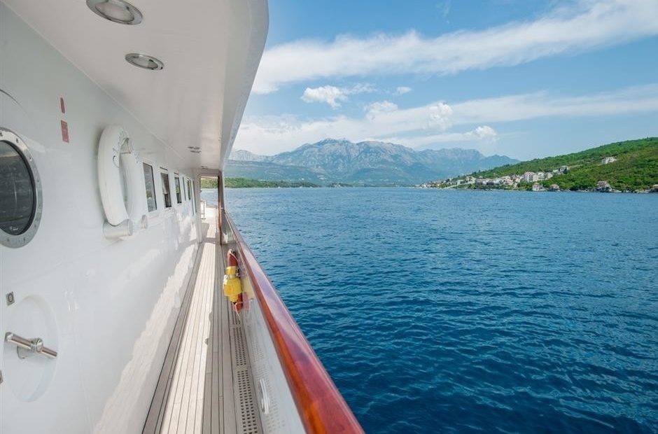 Cantieri Navali Nicolini Cheetah Moon