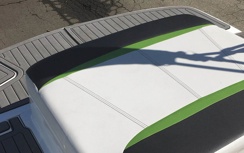 Hurricane SunDeck 187 IO