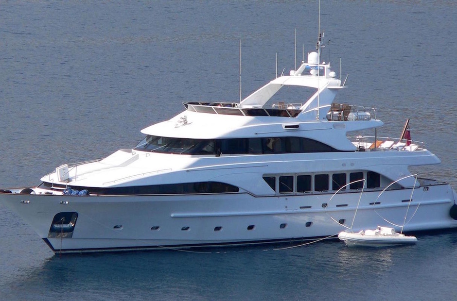 Benetti Accama