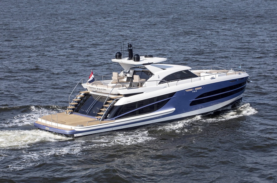 Van der Valk Lucy Penguin