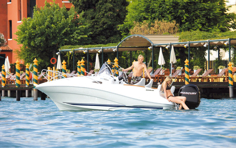 Quicksilver Activ 555 WA