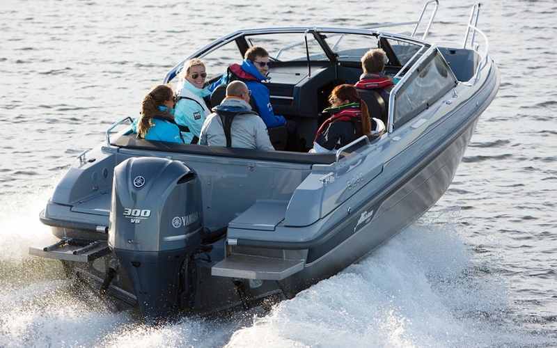 Yamarin Cross 75 Bow Rider
