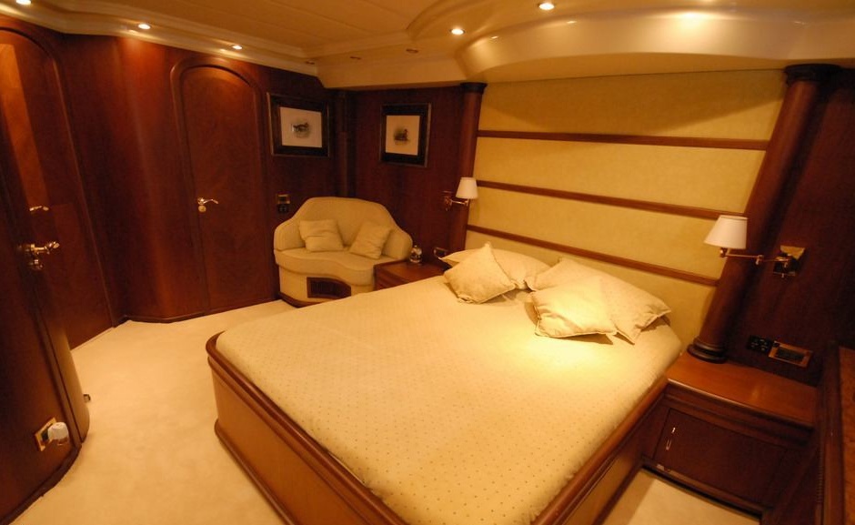 Dragos Yachts Amadeus