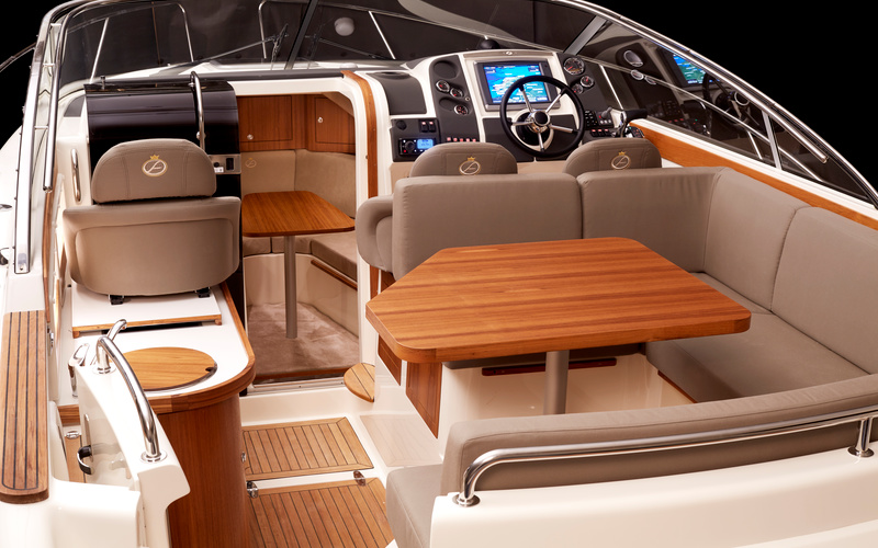 Aquador 28 DC