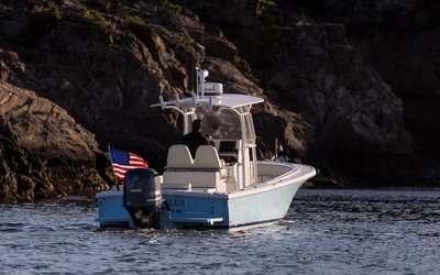 Hunt 26 Center Console