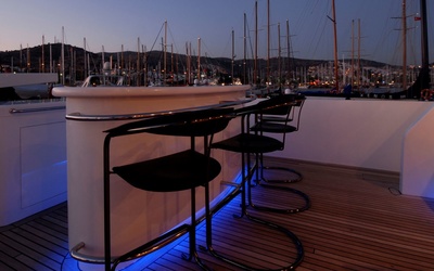 Aegean 32 M