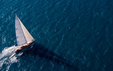 Royal Huisman  Pumula