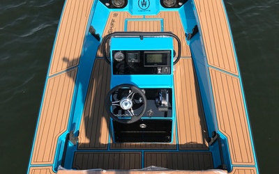 Hayaari H:Skiff 18
