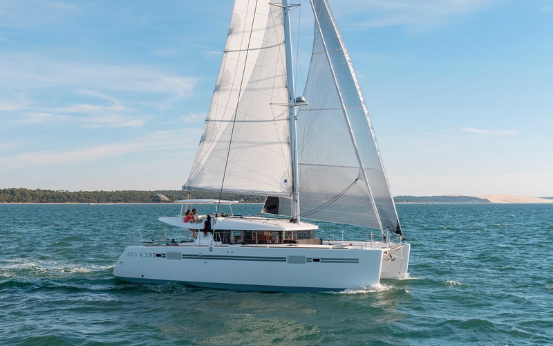 Lagoon 450 S