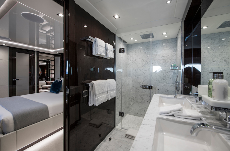 Sunseeker Berco Voyager