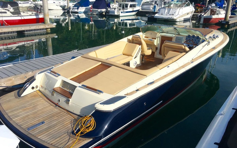 Chris-Craft Corsair 28