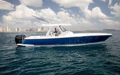 Intrepid 375 Nomad SE