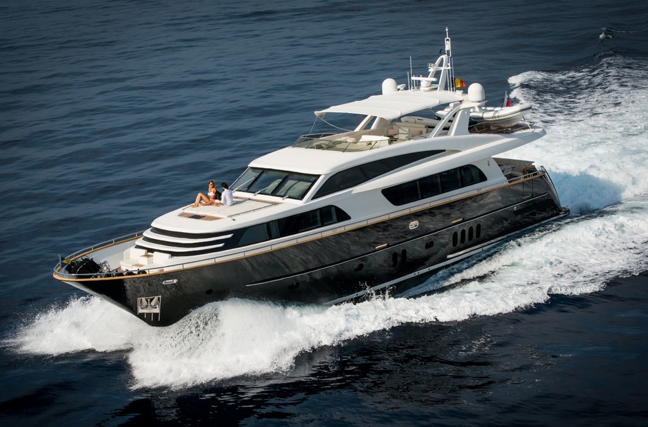 Van der Valk Mr. Maverick