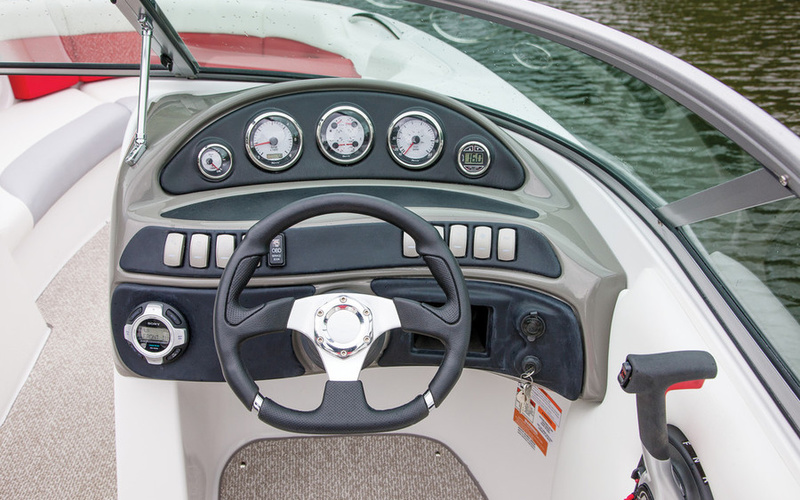 Rinker 236 Captiva BR