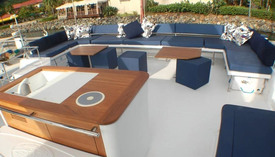 Fountaine Pajot Aletheia