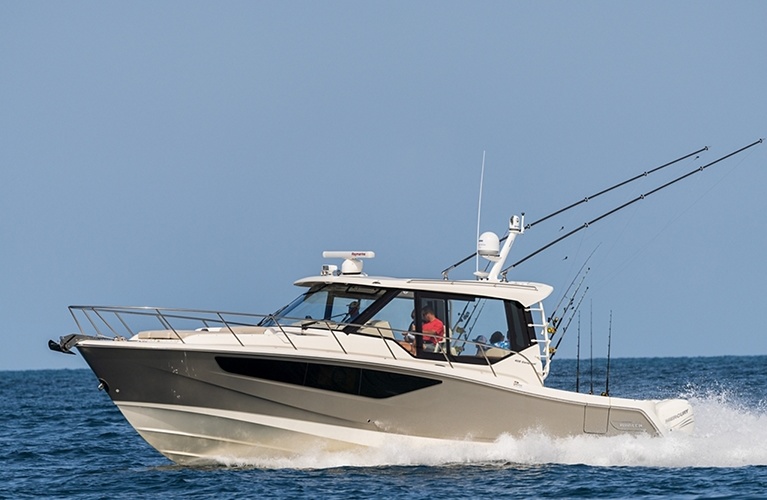 Boston Whaler 405 Conquest