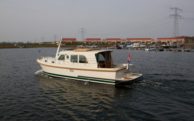 Linssen 34.9 Sedan