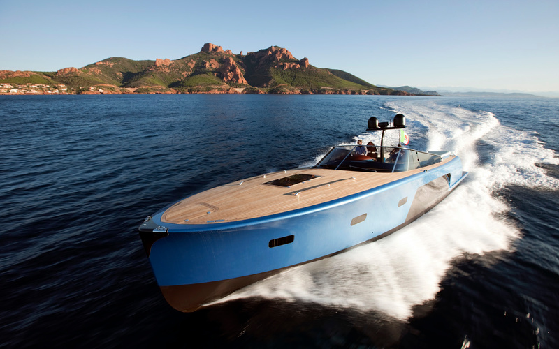 Maxi Dolphin MD51