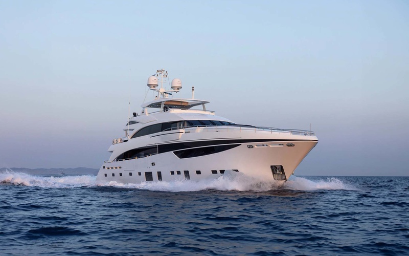 Sailfish 320 Express