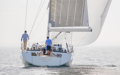 Hanse 548