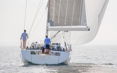 Hanse 548