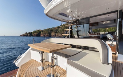 Galeon 500 Fly