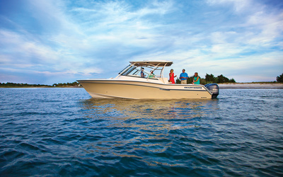 Grady-White Freedom 335
