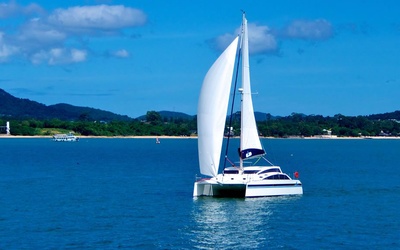 Island Spirit 380