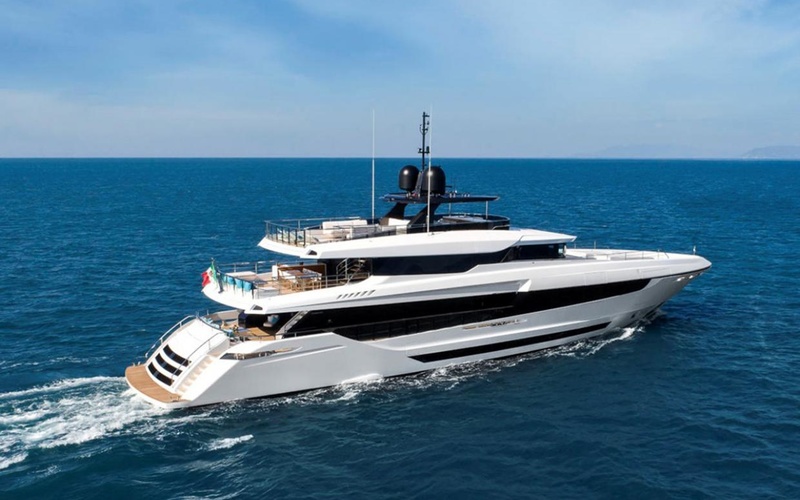 Privateer Trawler 65