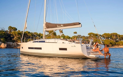 Hanse 410