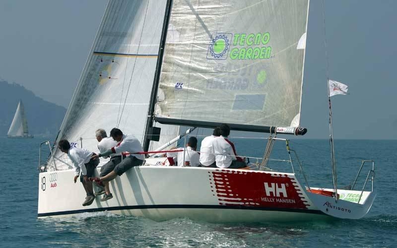 dk yachts Mumm 30