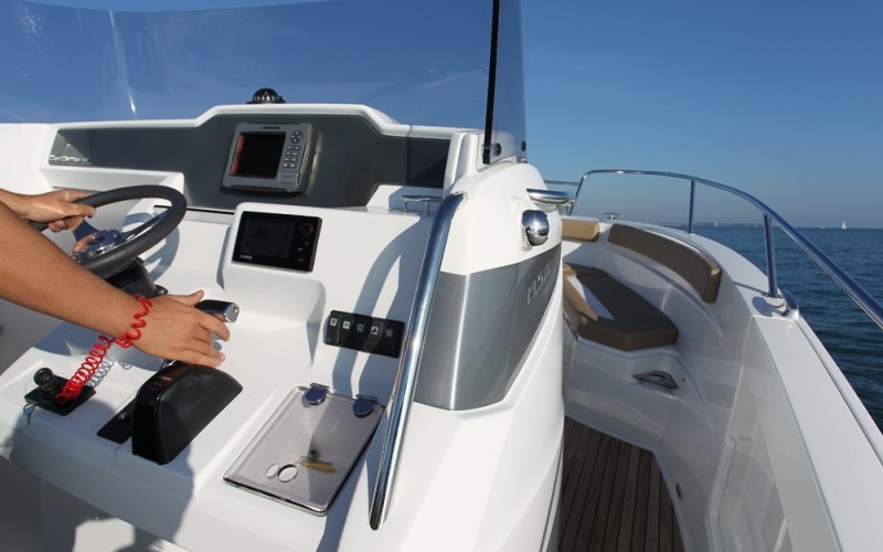 Jeanneau Cap Camarat 8.5 CC