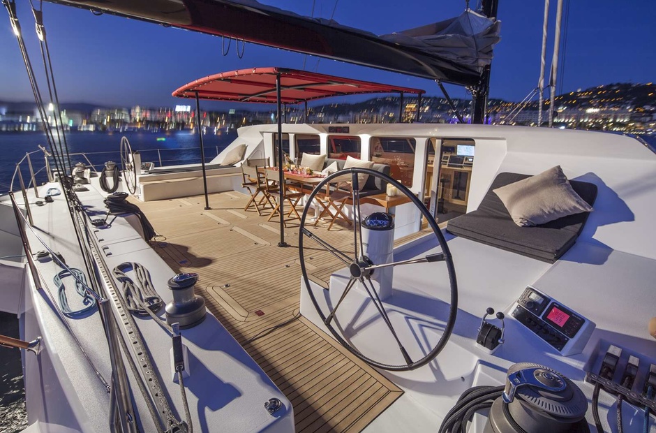 Trimarine Taj