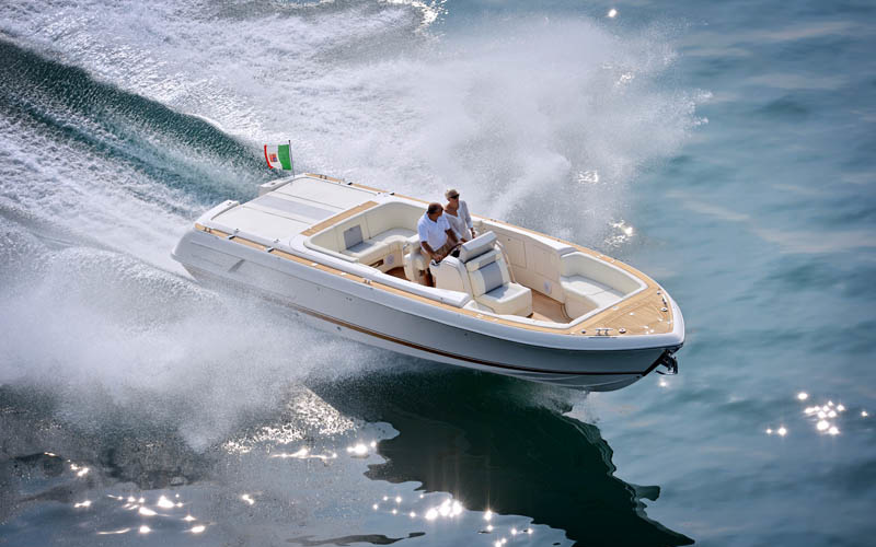 Colombo 32 Super Indios Tender