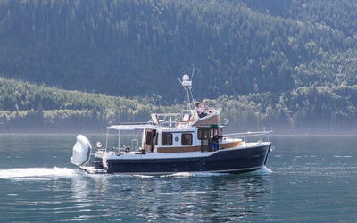 Ranger Tugs R-31 CB