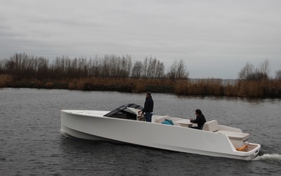 Q Yachts Q30
