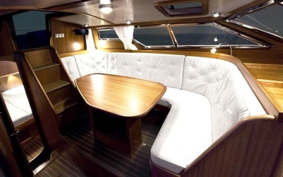 Regina 43
